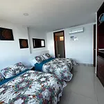 Apartamento con vista al mar piso 19 Bocagrande