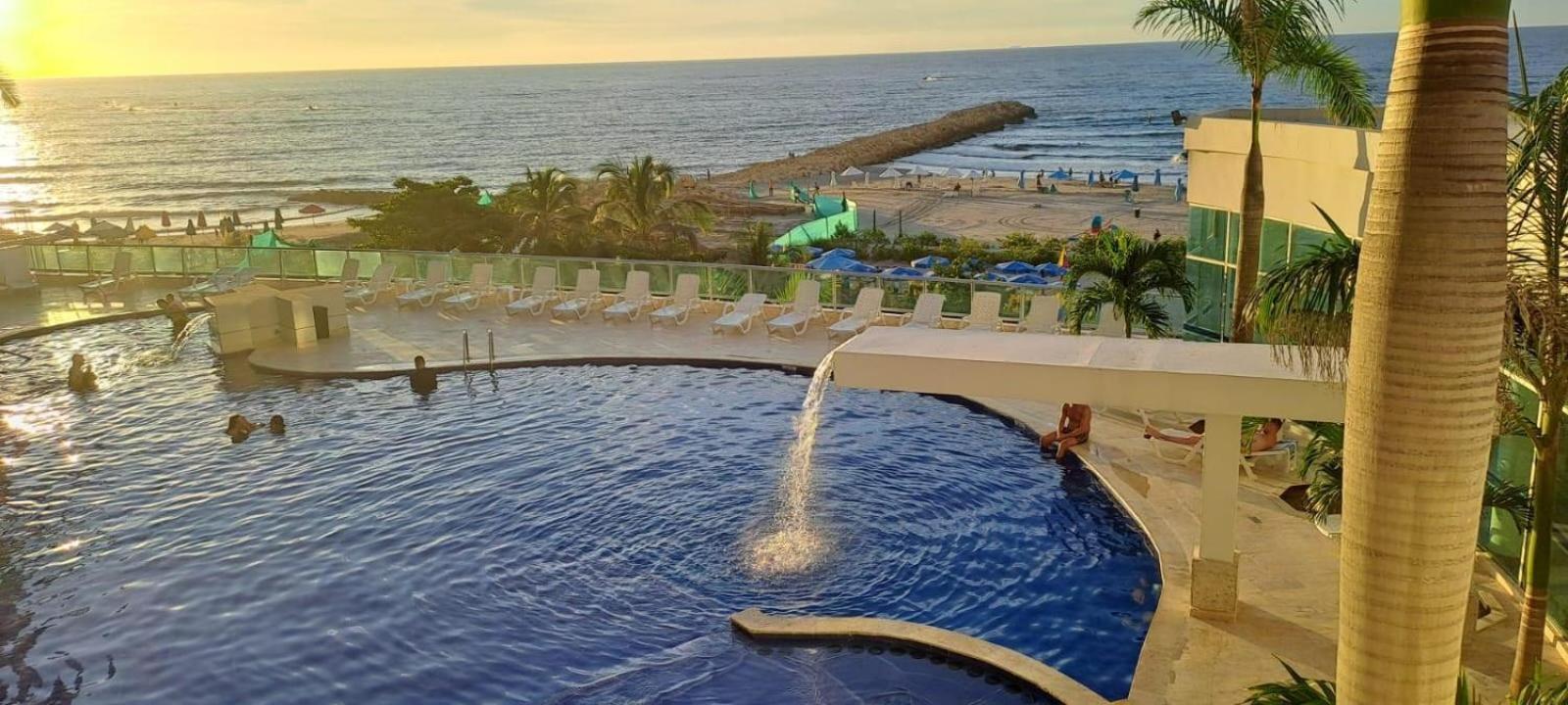 Con Vista Al Mar Piso 19 Bocagrande Apartamento *